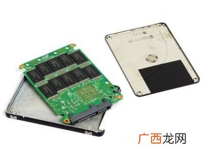 固态硬盘需要装驱动吗,装m2固态硬盘要做系统吗？