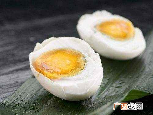 吃咸鸭蛋好消化吗
