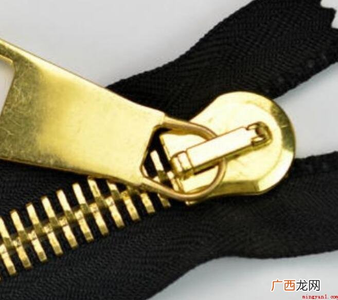 拉链将布夹死该怎么办 拉链将布夹死怎么办