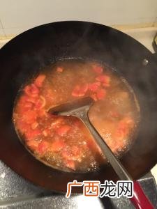 番茄火锅汤底怎么做,番茄火锅汤底的做法及配方？