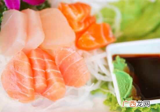 吃生鱼片用什么酱油
