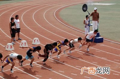 短跑应该如何训练,100米短跑，需要注意什么问题？