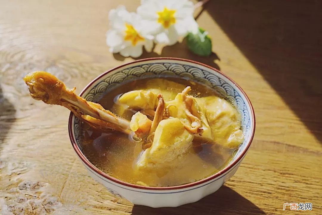 什么是鸡汤,人间鸡汤是什么意思?