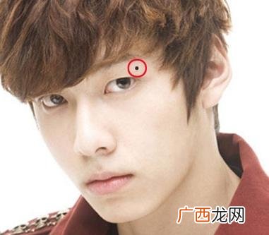 男人有三痣必有财 右眉毛有痣的男人富贵