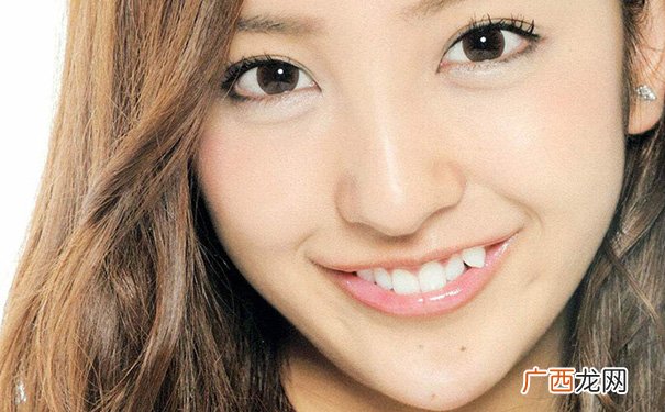 女人长虎牙的人好不好 长虎牙的女人民间说法