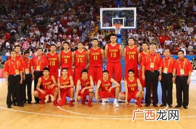 08年奥运会中国男篮的队员名单,2008奥运会中国男排名单？