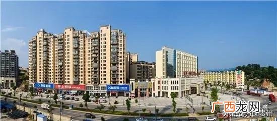 岑巩县属于哪个市,黔东南苗族侗族自治州是地级市吗？