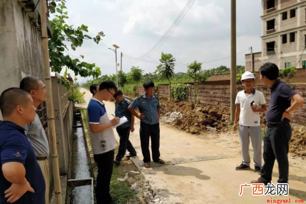 四不两直是指不发通知、直奔基层、直插现场 四不两直是什么意思