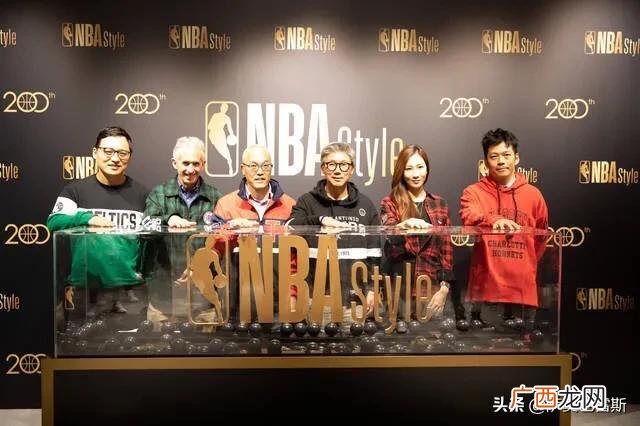 nba的篮球是什么牌子,nba和nbastyle品牌服装有关系吗？