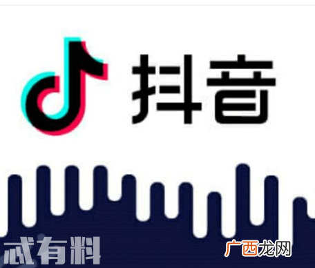当我松开你的手为何心越来越痛什么歌,两颗心在颤动是什么歌词？