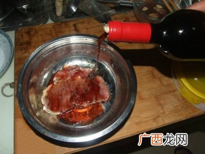 鲜牛肉与冻牛肉哪个好,冷冻牛腩为什么比鲜牛腩便宜?