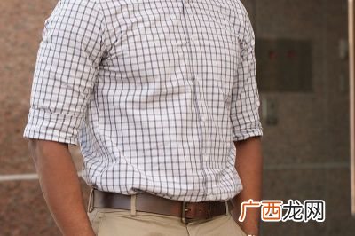 巴布瑞和巴宝莉是一个牌子吗,bvlgari和巴宝莉区别？