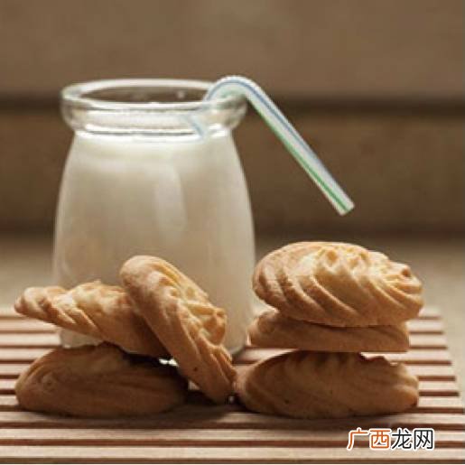 总统黄油和安佳黄油哪个好用,什么黄油比较化口？