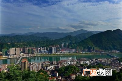 湖南省安化县属于哪个市,湖南省益阳市安化县、安化有多少个乡镇？
