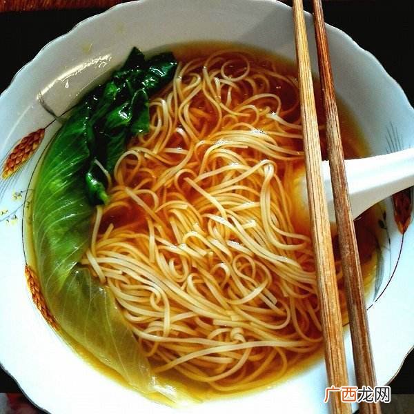初学者怎么和面做面条,面团怎么做成面条？