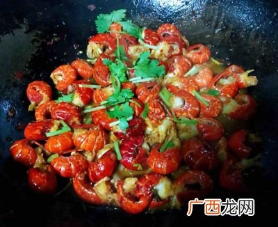 炒龙虾尾的做法,龙虾尾多长时间能炒熟？