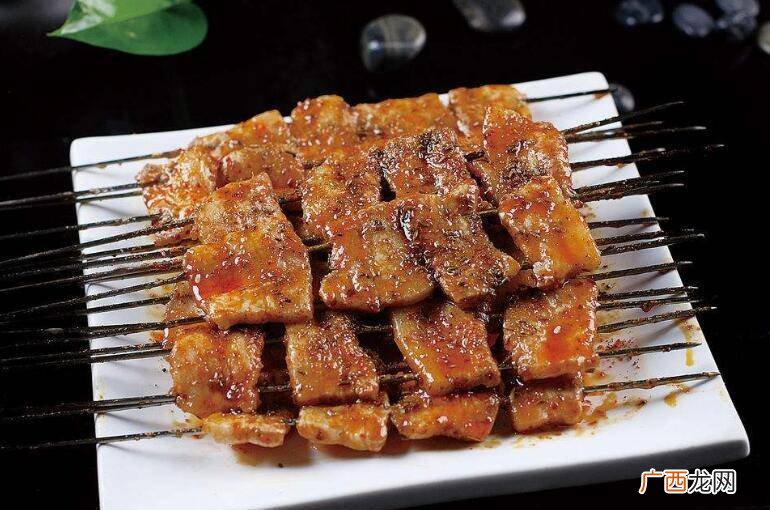 烧烤肉的腌制方法,烤羊肉的腌制方法怎么腌？