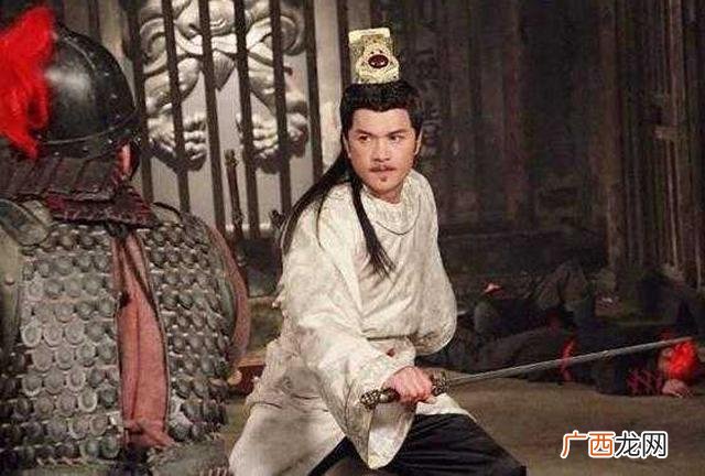 朱允炆和朱棣的关系,朱棣和朱允炆谁大？
