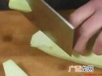 茄子怎么切滚刀块