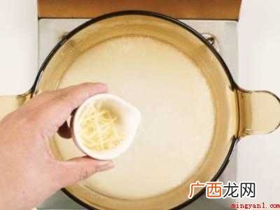皮蛋怎么吃好吃又简单