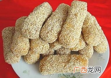 蓼花糖的做法,外面一层芝麻,里面是虚的,酥脆的，这个点心的名字叫什么？