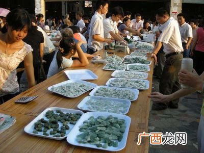 四会玉器批发部在哪里,哪里的翡翠是最便宜的，最全的翡翠批发市场大全？