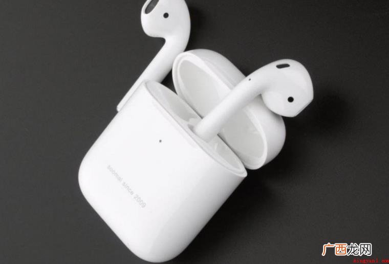 airpods一个耳机没声音是怎么回事 airpods一个耳机没声音怎么回事