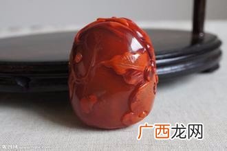 玛瑙有哪些颜色,五彩的玛瑙的意思？