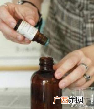 香水如何制作出来的,简单的自制香水教程？