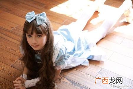 羞羞答答的意思是什么,羞答是什么意思？