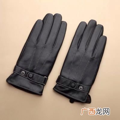 一只手套还是一双手套,一双手套和一副手套有什么区别吗？