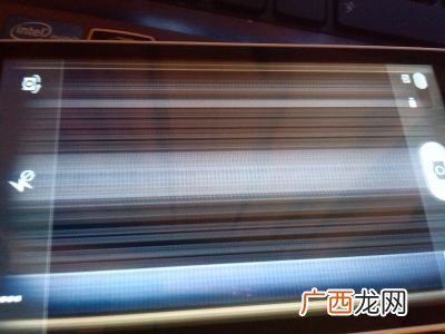 求解手机花屏原因,手机花屏了是什么原因？
