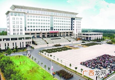 河南有哪些高级护理专科学校,河南省哪个学校的高护专业最好?