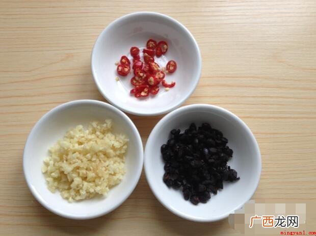 豉汁蒸排骨怎么做 简单易学 豉汁蒸排骨怎么做