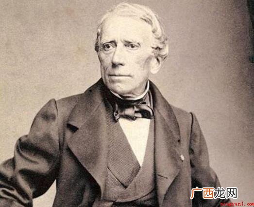 《安徒生童话》是哪个国家的人写 《安徒生童话》是哪个国家的人写的