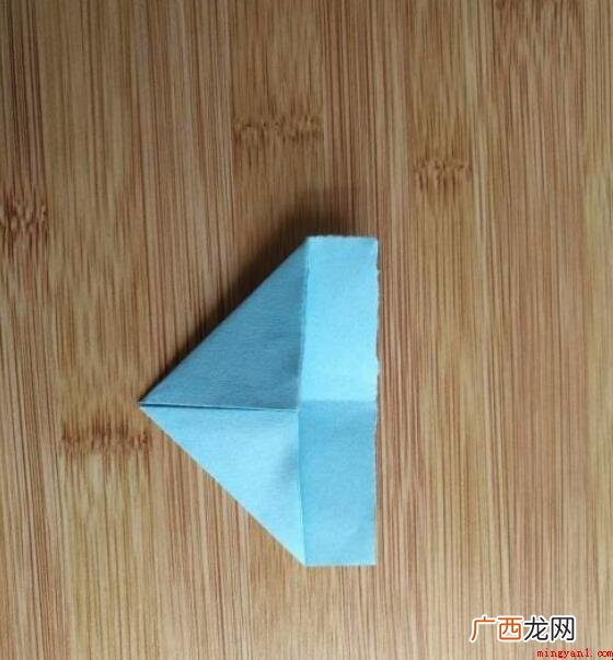 怎么折小船 折好了一只小船 怎么折小船