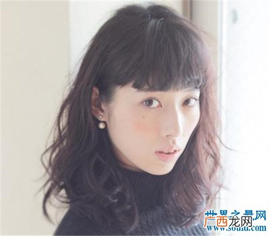 鹅蛋脸适合哪些刘海,三七括号刘海适合什么脸型？