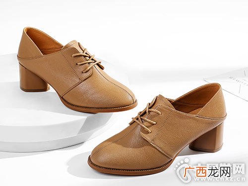 珂卡芙是名牌吗,玛卡芙女鞋是品牌吗？