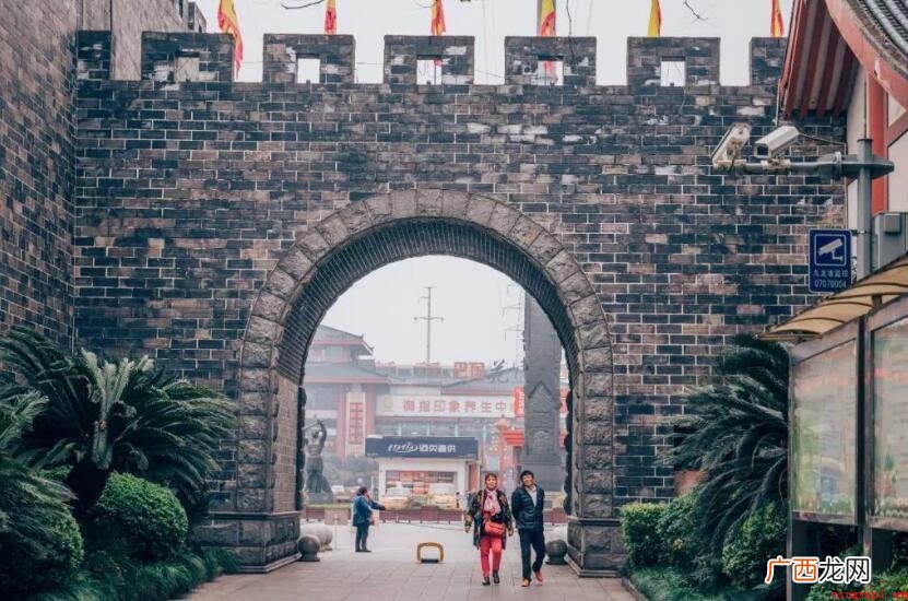 巴国城属于哪个街道_新闻中心 巴国城属于哪个街道