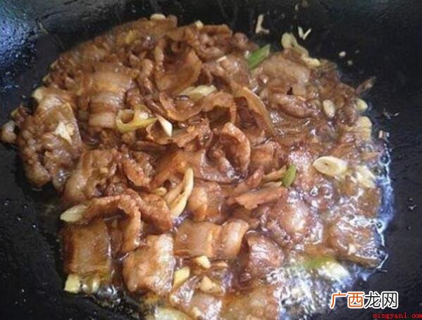 杭椒炒肉简单易做,好吃下饭,自己在家做饭,卫生又划算 杭椒炒肉怎么做