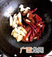 黄焖羊肉怎么做 20分钟黄焖也好了 黄焖羊肉怎么做