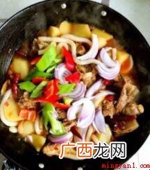 黄焖羊肉怎么做 20分钟黄焖也好了 黄焖羊肉怎么做
