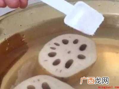 藕里面的脏东西怎么去除