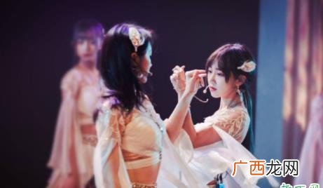 马鹿cp是什么梗 养成系爱豆是如何练成的