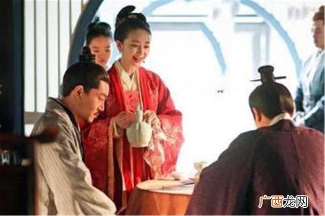 嫡出庶出什么意思,嫡出和庶出，有什么区别？古代的嫡出和庶出是什么意思？