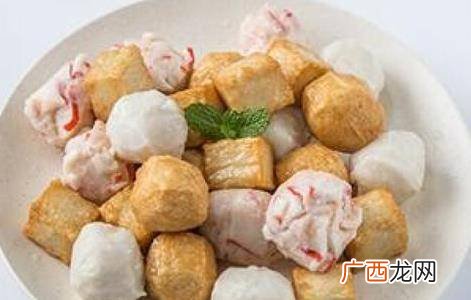火锅丸子怎么做好吃,银耳火锅丸子的做法？