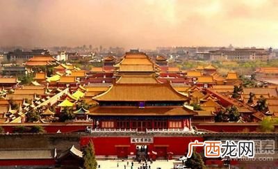 故宫是谁修建的,紫禁城是什么时候建立的多长时间建成的？