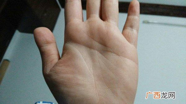 断掌是什么意思,我是女生，我右手为断掌，什么意思？