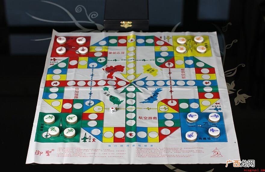 飞行棋基本上玩法是什么 飞行棋基本玩法是什么