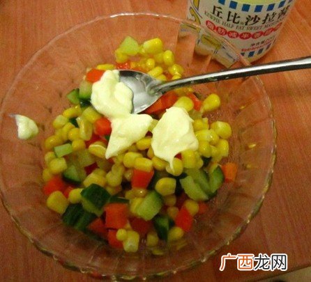 玉米沙拉的做法,炒玉米沙拉的做法？